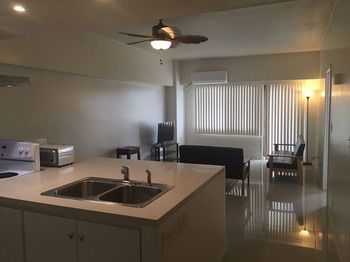 Pia Marine Condominium Tamuning Extérieur photo
